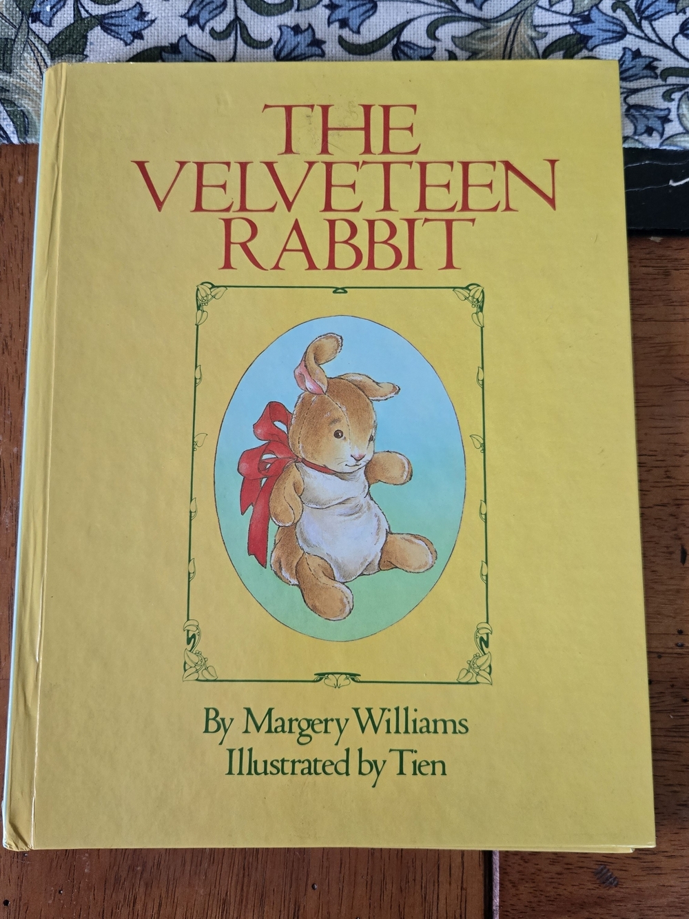 Vintage The Velveteen Rabbit Hardcover Book 1983 Tien Ho